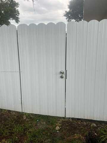 1994 NW 47th Ter, Miami, FL 33142