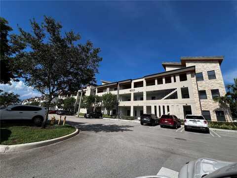7925 NW 104th Ave, Doral, FL 33178
