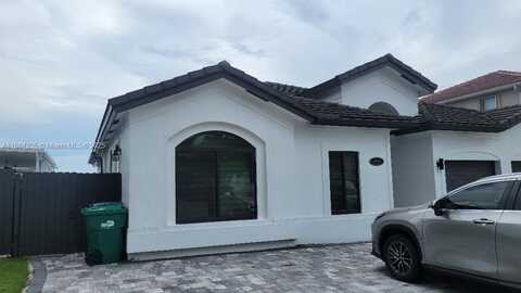 5950 SW 157th Pl, Miami, FL 33193