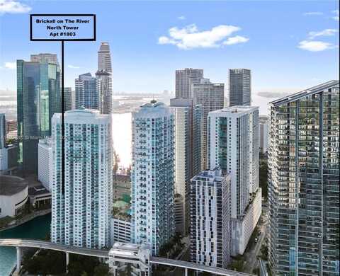 31 SE 5th St, Miami, FL 33131