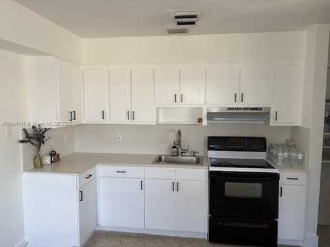2323 NW 33rd St, Miami, FL 33142