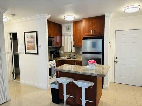 251 172nd St, Sunny Isles Beach, FL 33160