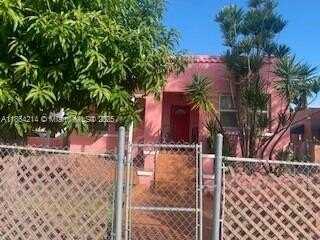 1537 SW 1 ST, Miami, FL 33135