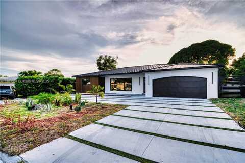 5561 NE 28th Ave, Fort Lauderdale, FL 33308