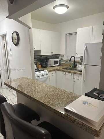 251 172nd St, Sunny Isles Beach, FL 33160