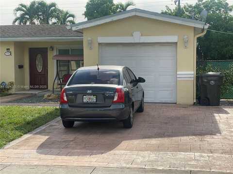 3297 NW 35th Way, Lauderdale Lakes, FL 33309