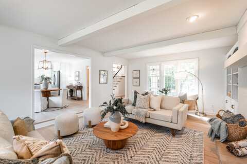 10734 N Magnolia Dr, Mequon, WI 53092