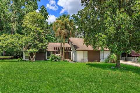 817 HICKORY KNOLL COURT, APOPKA, FL 32712