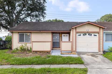 5898 SAGUNTO STREET, ORLANDO, FL 32807