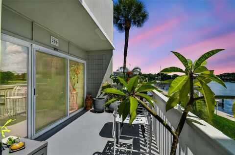 2424 W TAMPA BAY BOULEVARD, TAMPA, FL 33607