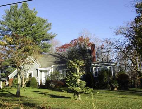 264 Brattle St, Holden, MA 01520