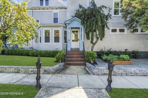 69 Maple Place, Keyport, NJ 07735