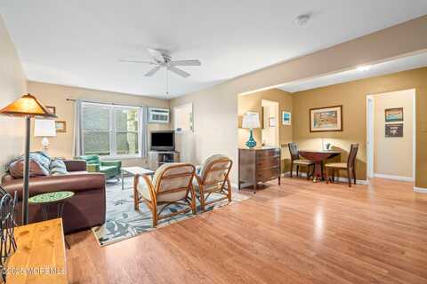 61 Pilgrim Pathway, Ocean Grove, NJ 07756