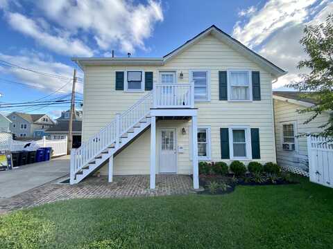 121 Woodland Lane, Avon by the Sea, NJ 07717