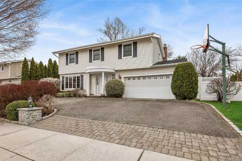 20 Sagamore Way S, Jericho, NY 11753