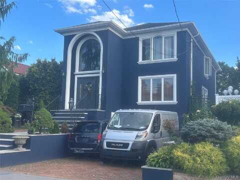 141-16 11th Avenue, Malba, NY 11357