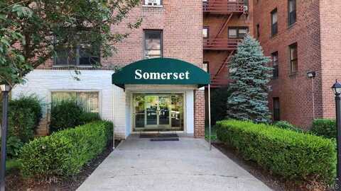 8385 116th Street, Richmond Hill, NY 11418