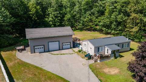 240 Middle Road, Augusta, ME 04330