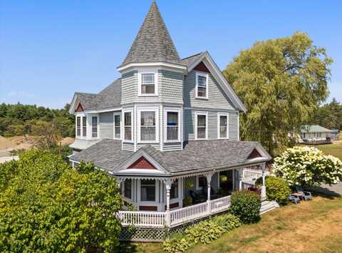22 N Penobscot Road, Penobscot, ME 04476