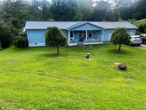 647 Kirby Addition Rd, PRINCETON, WV 24739