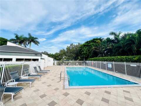 613 Squire, NAPLES, FL 34104