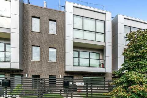 1749 N Winnebago Avenue, Chicago, IL 60647