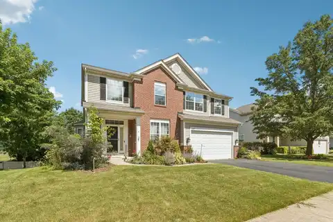 197 E Old Mill Trail, Antioch, IL 60002