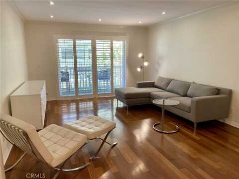 1707 Pacific Coast Highway, Hermosa Beach, CA 90254