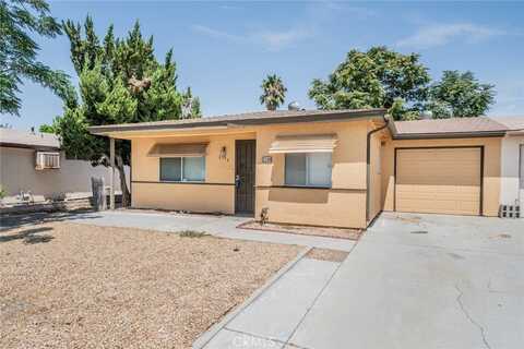 2196 W Oakland Avenue, Hemet, CA 92545