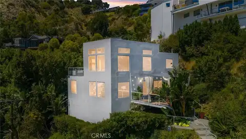 1690 N Crescent Heights Boulevard, Los Angeles, CA 90069