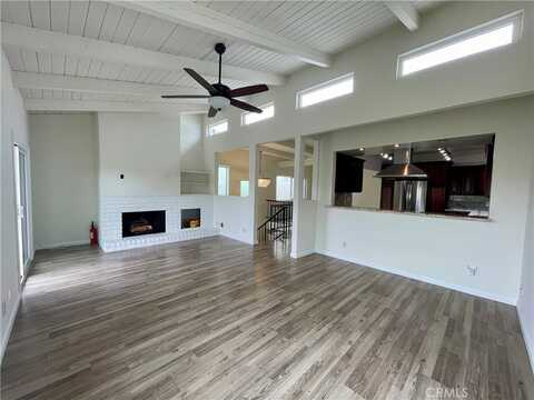 637 13th Street, Manhattan Beach, CA 90266