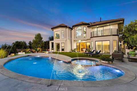 4015 Clarinda Drive, Tarzana, CA 91356