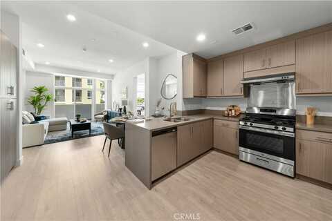 168 S Monterey Street, Alhambra, CA 91801