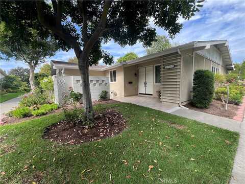 250 Calle Aragon, Laguna Woods, CA 92637