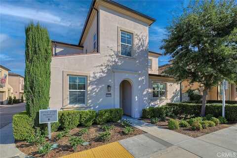21773 Propello Drive, Saugus, CA 91350