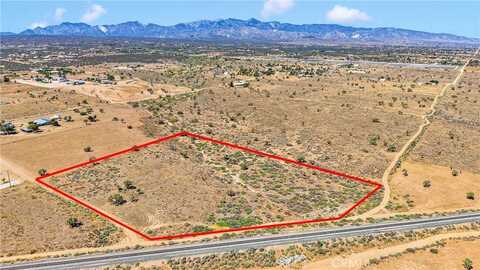 9234 E Arrowhead Road, Phelan, CA 92371