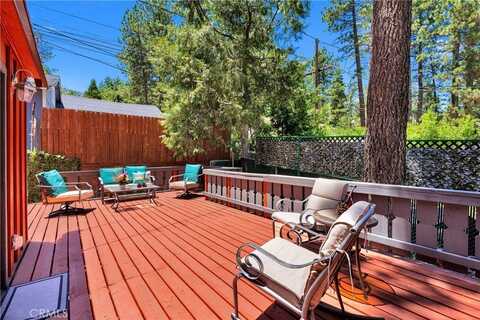 1381 Laura Street, Wrightwood, CA 92397