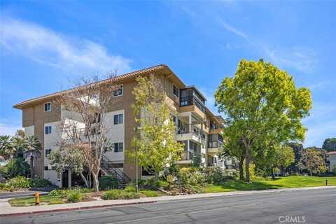 2388 Via Mariposa West, Laguna Woods, CA 92637