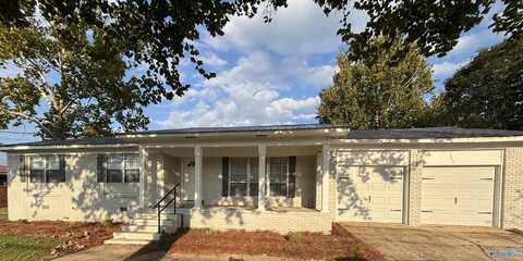 204 Case Avenue, Attalla, AL 35954