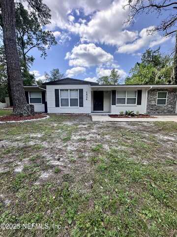 1524 BRETON Road, Jacksonville, FL 32208
