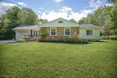 920 Marwin Drive, Hinckley, OH 44233