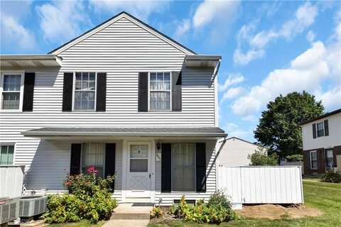6577 Liberty Bell Drive unit: 20C, Brook Park, OH 44142