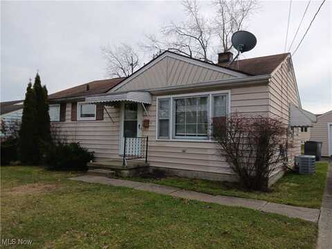 2471 Chaney Circle, Youngstown, OH 44509