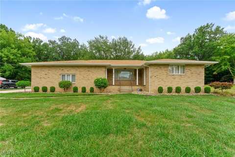 213 Struthers Liberty Road, Youngstown, OH 44505