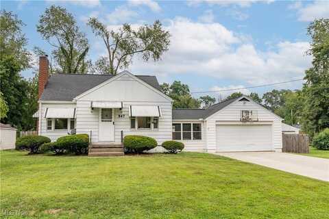 547 Kruger Avenue, New Franklin, OH 44319