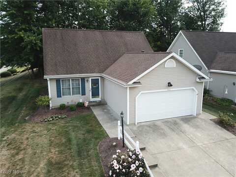 3174 Wolf Run unit: 2, Ravenna, OH 44266