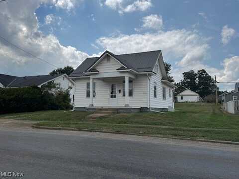 135 Front Street, Philo, OH 43771