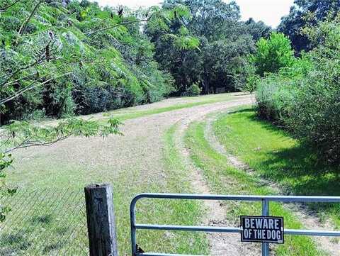 H H SEALS Road, Angie, LA 70426