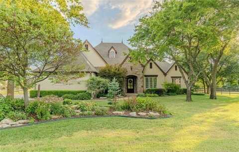 6940 N Garden Stone Lane, Owasso, OK 74055
