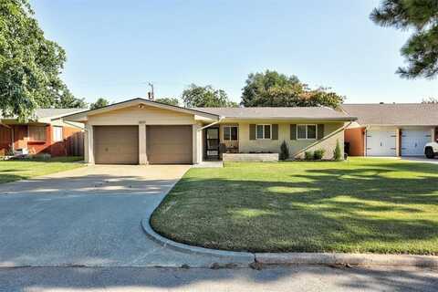 2809 Kent Drive, The Village, OK 73120